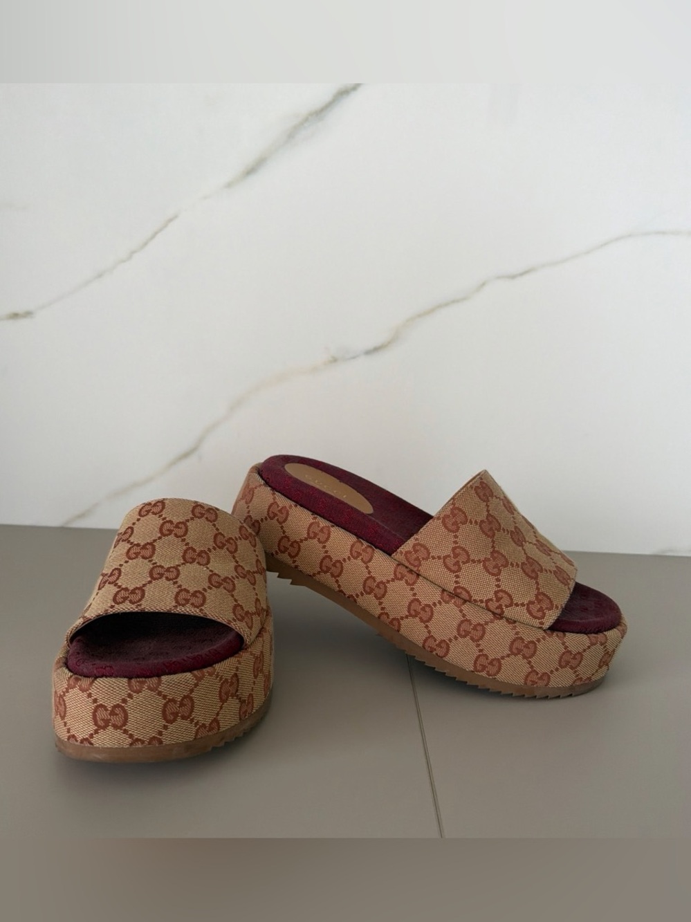 Gucci Beige GG Canvas Platform Slide Sandals with Burgundy Insole